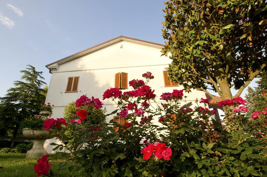 La Coccinella Bed & Breakfast Iesi Exterior foto