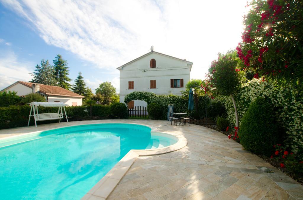 La Coccinella Bed & Breakfast Iesi Exterior foto