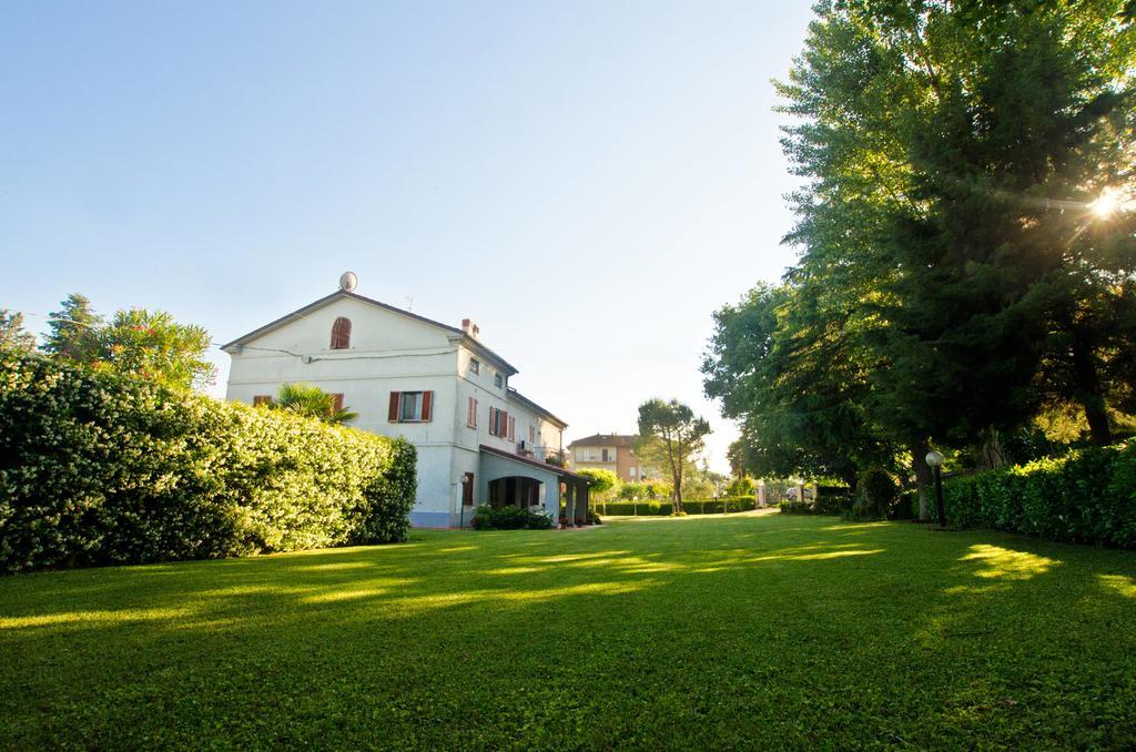La Coccinella Bed & Breakfast Iesi Exterior foto